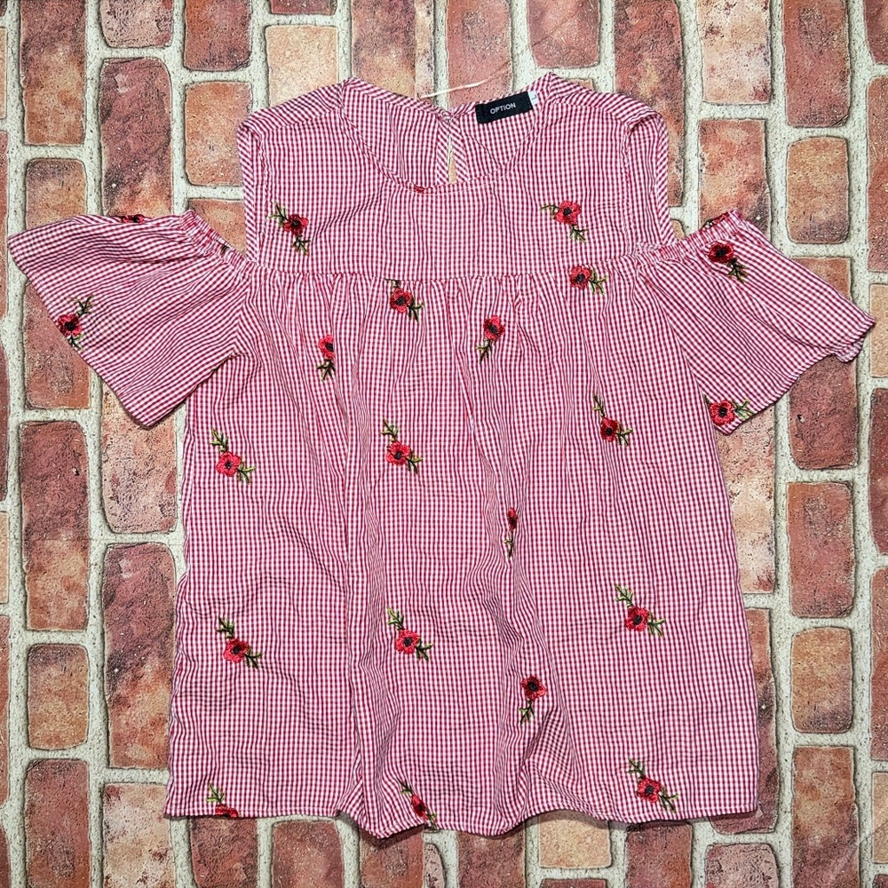 Pre-Owned Option Red Plaid Peek-A-Boo Blouse Flowers Size L Cute Western Casual